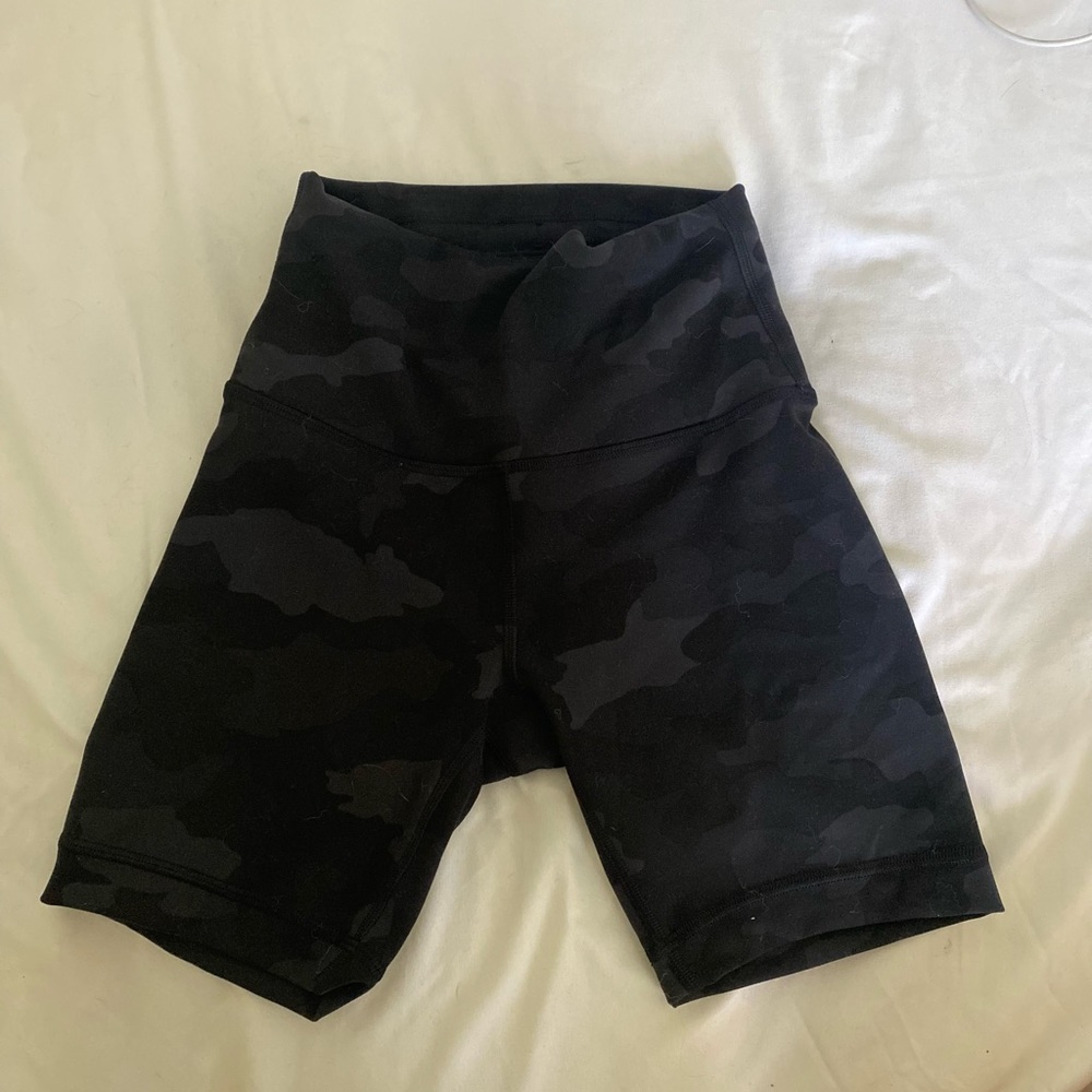 Lululemon biker shorts